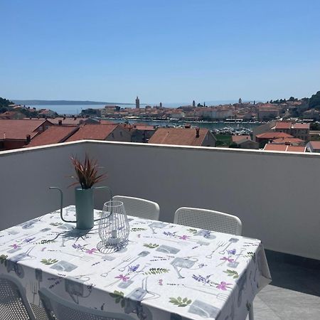 Laganini Apartman Rab Rab Town Buitenkant foto