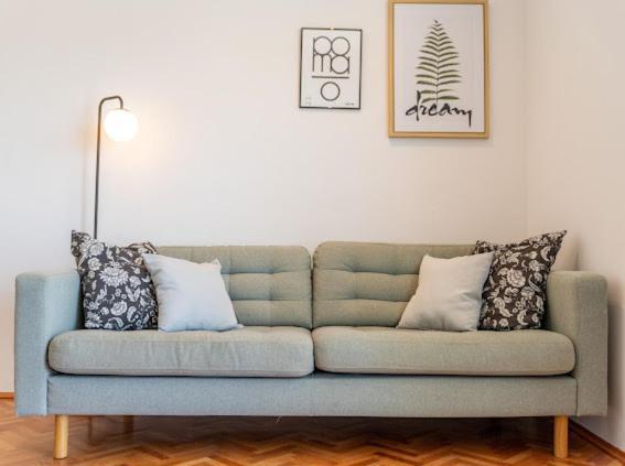 Laganini Apartman Rab Rab Town Buitenkant foto