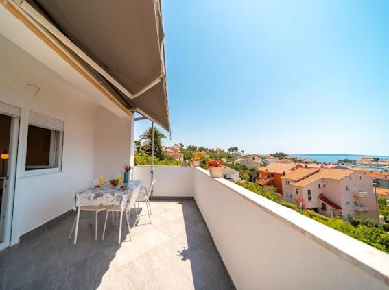 Laganini Apartman Rab Rab Town Buitenkant foto
